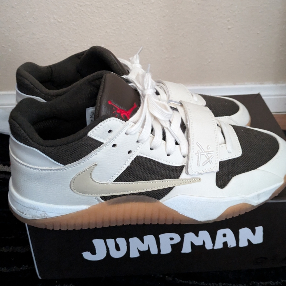 Travis Scott Jumpman jack size 13 men